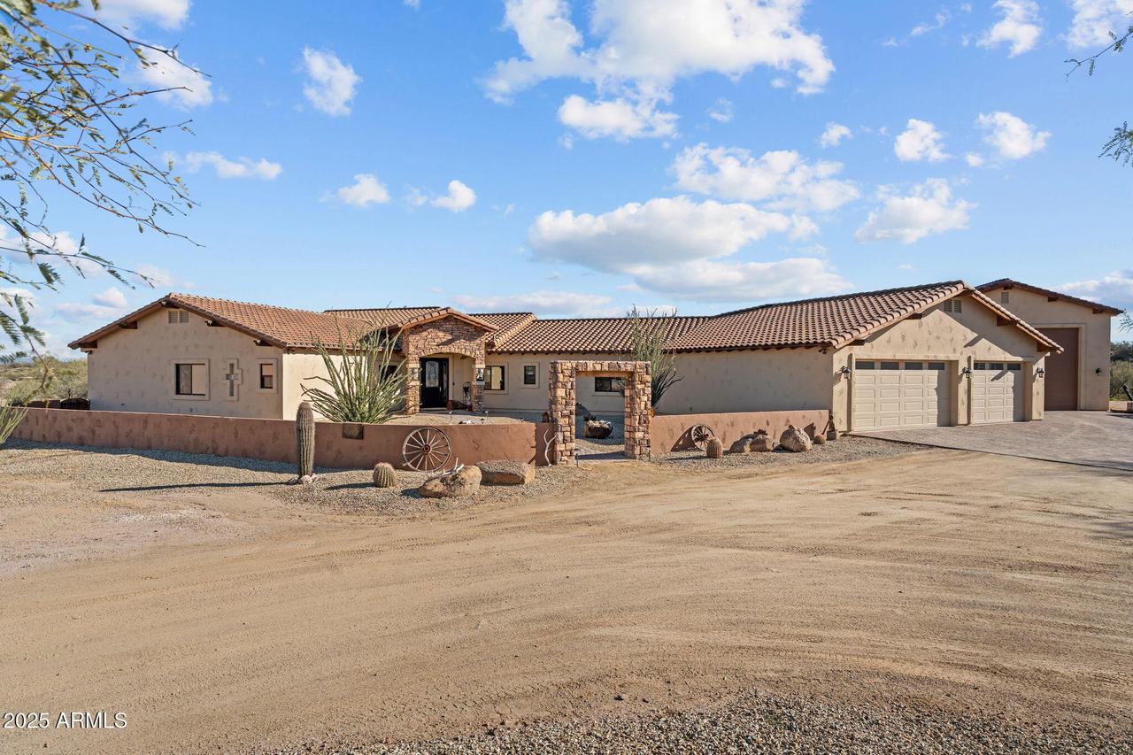 1065 Buckboard Tr., Wickenburg, AZ 85390