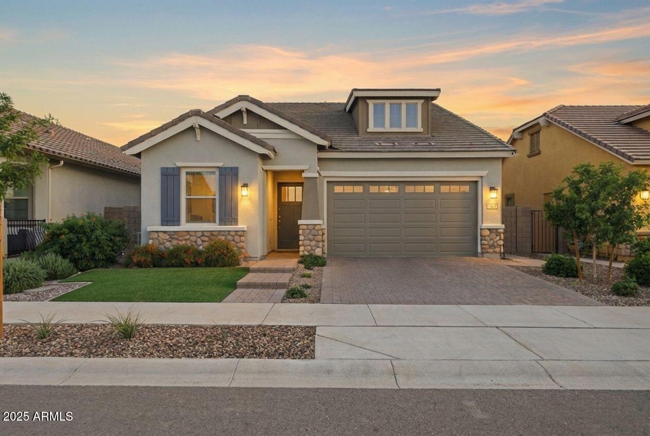 23137 E Carriage Way, Queen Creek, AZ 85142