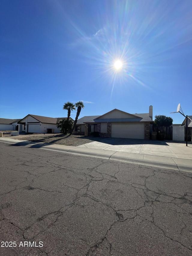 8013 W Corrine Dr., Peoria, AZ 85381