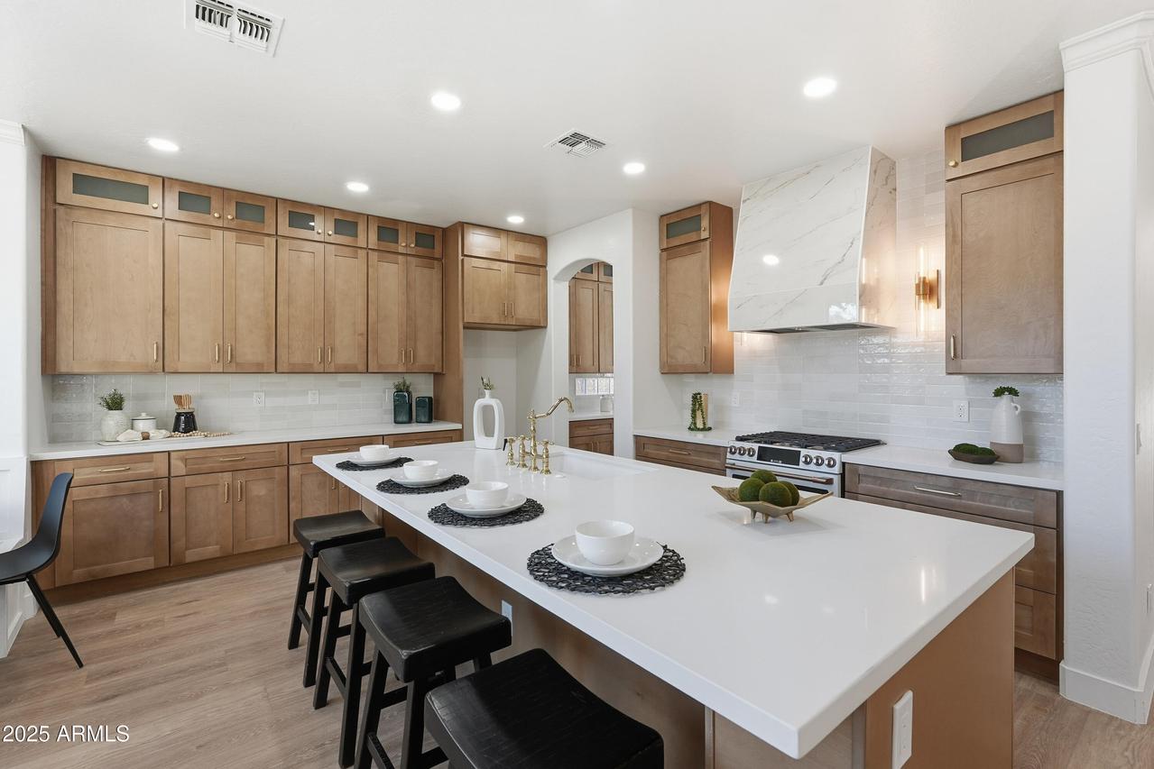 2621 W Cavalry Dr., Phoenix, AZ 85086