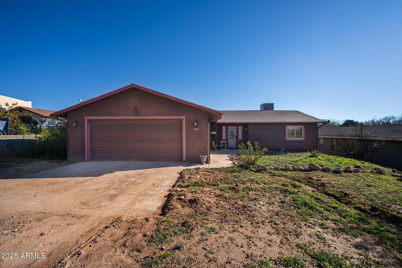 5845 N Bentley Dr., Rimrock, AZ 86335