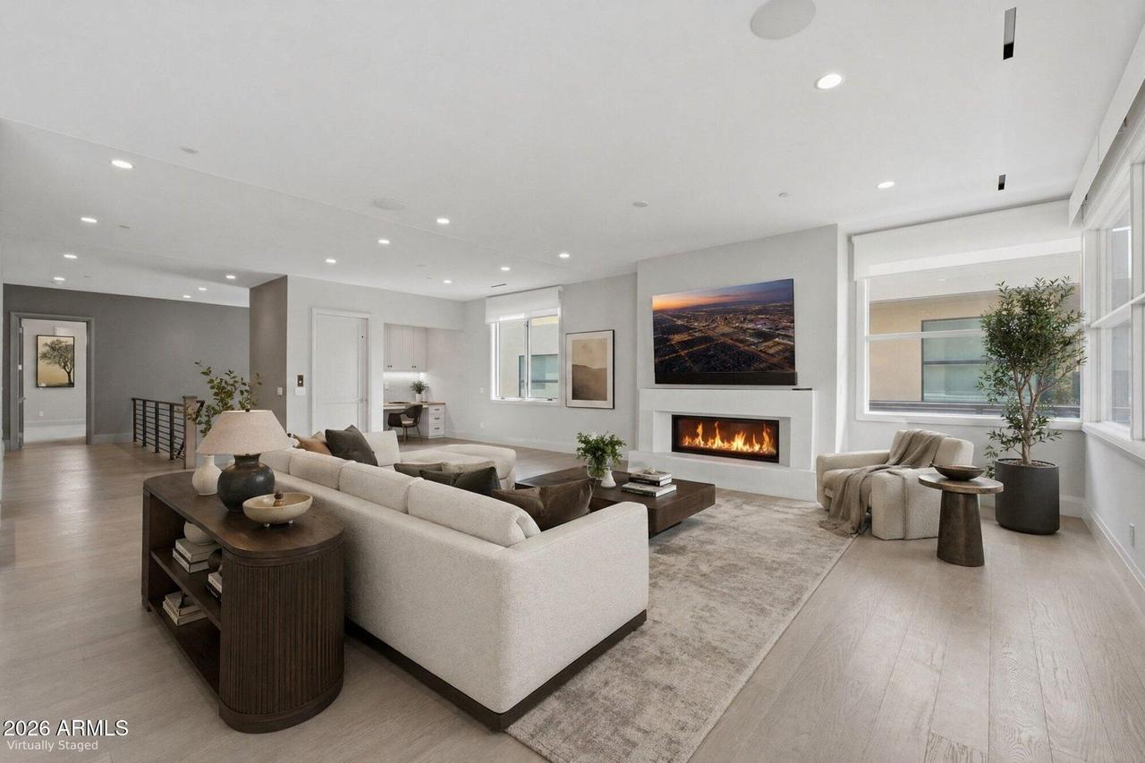 5541 E Stella Ln., Paradise Valley, AZ 85253