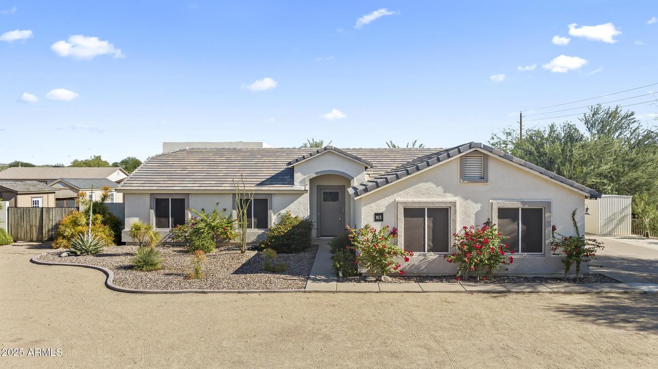 813 N 110th St., Mesa, AZ 85207