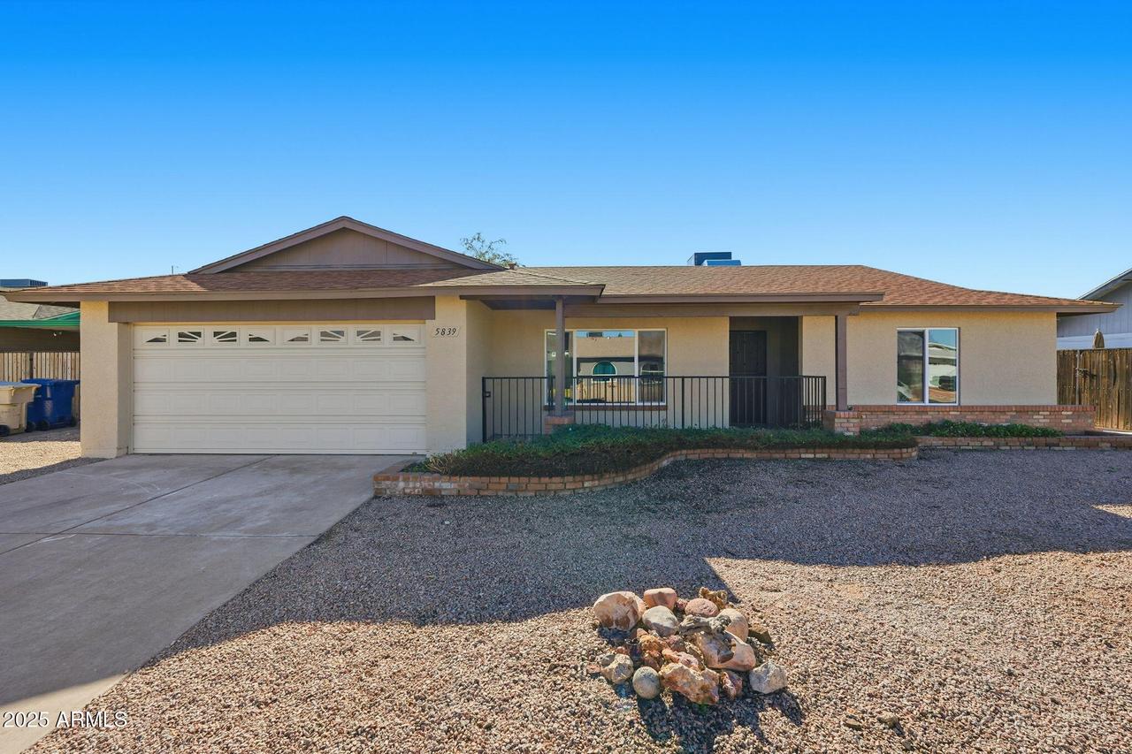 5839 W Hearn Rd., Glendale, AZ 85306