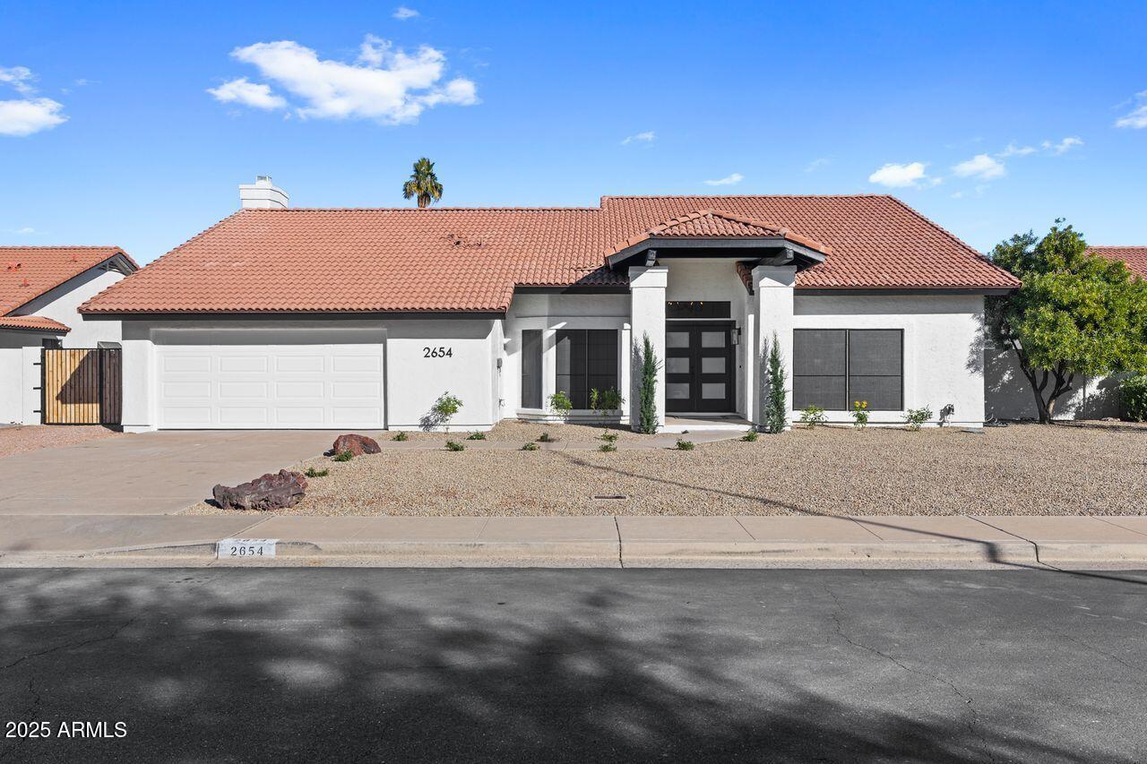 2654 E Kenwood St., Mesa, AZ 85213