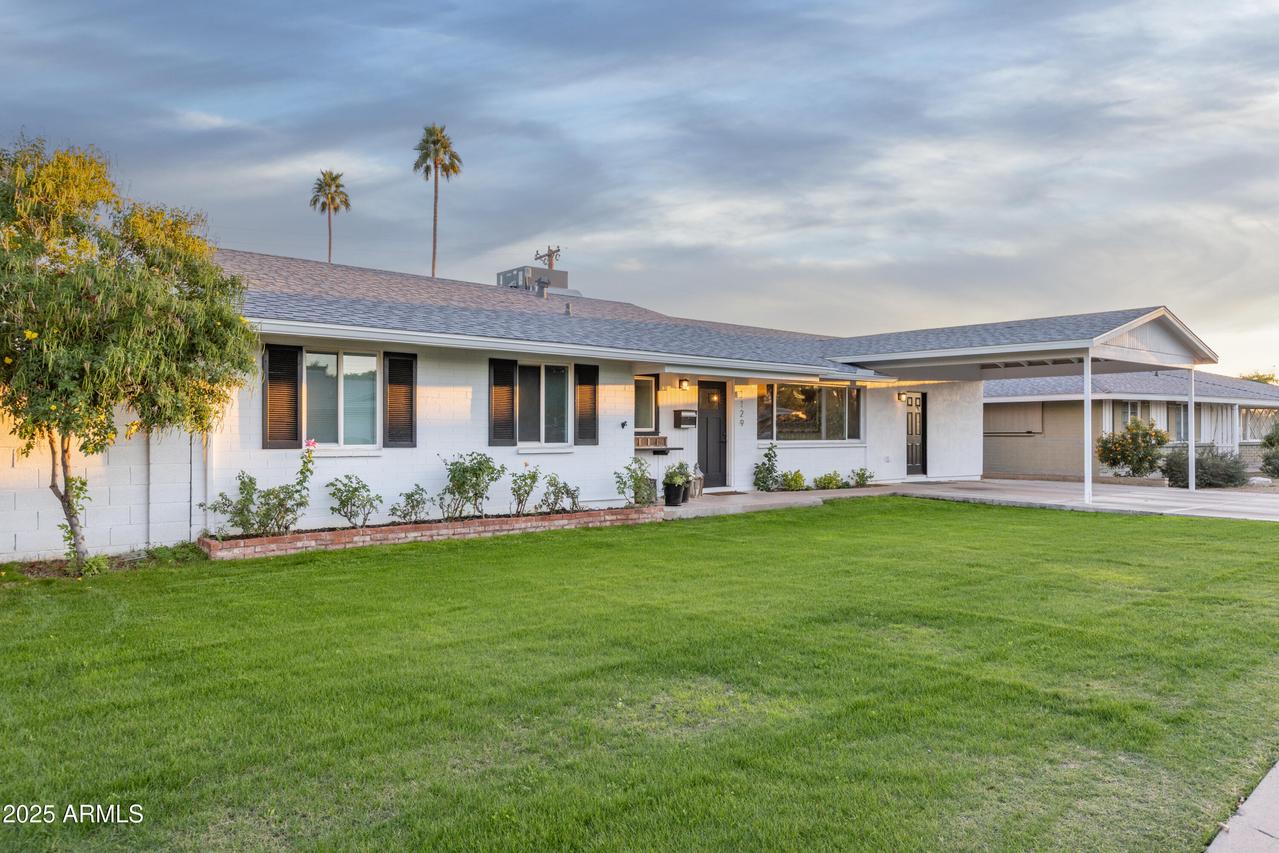 1129 W Georgia Ave., Phoenix, AZ 85013