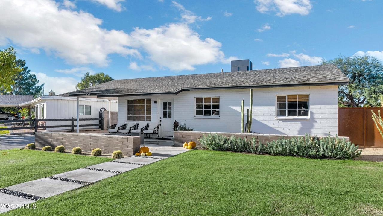 4549 E Campbell Ave., Phoenix, AZ 85018