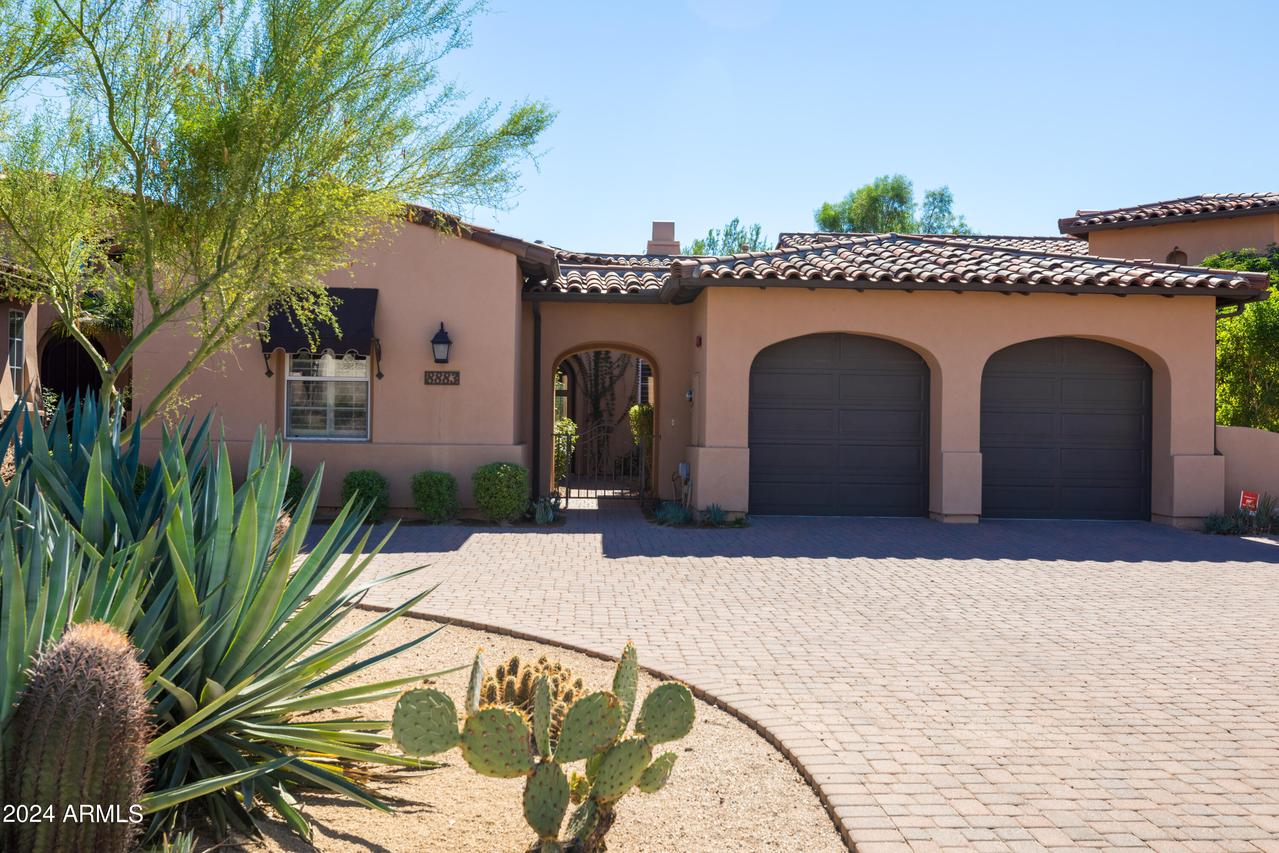8883 E Mountain Spring Rd., Scottsdale, AZ 85255