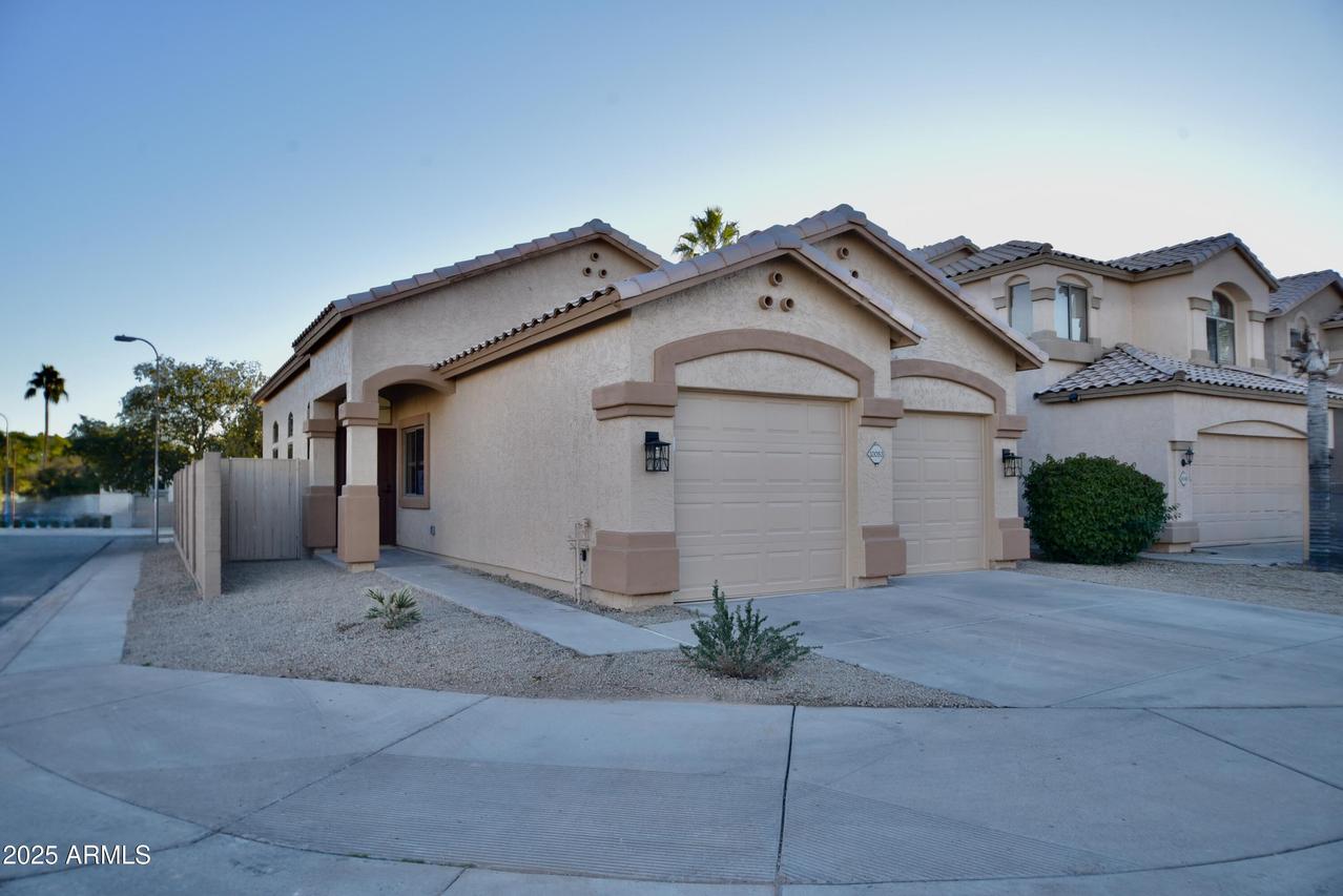 10053 E Capri Ave., Mesa, AZ 85208