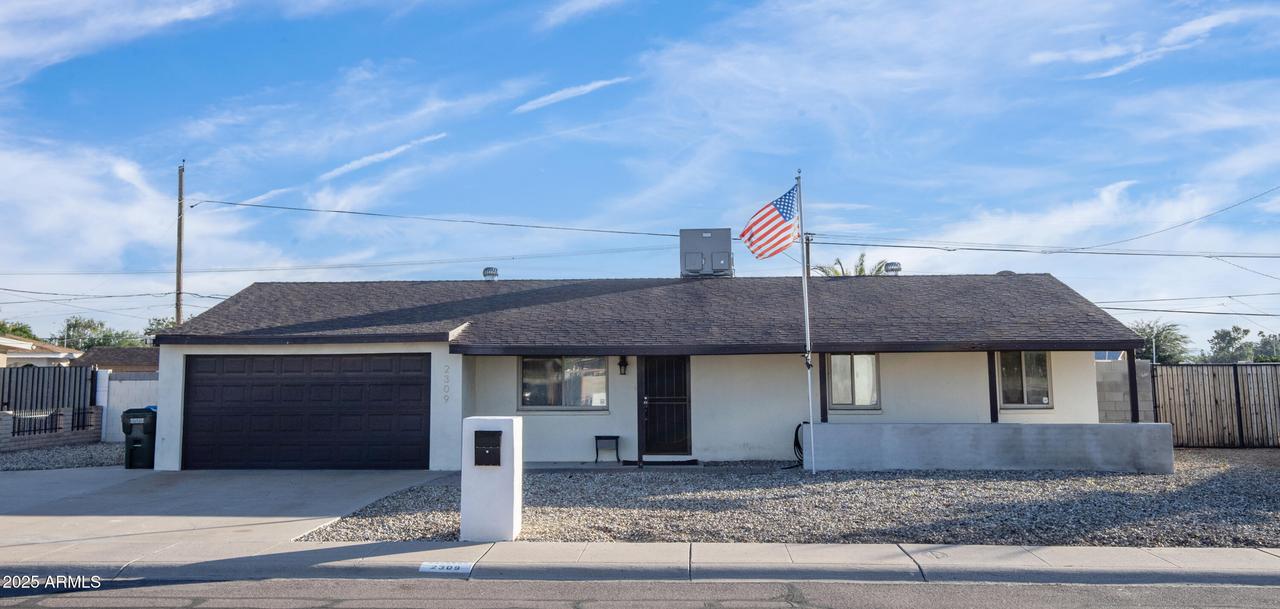 2309 W Wood Dr., Phoenix, AZ 85029