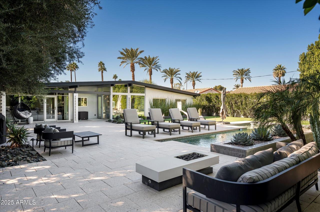 3127 N 60th St., Phoenix, AZ 85018