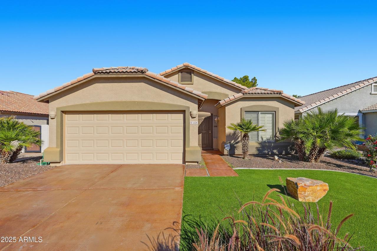 1524 E 10th St., Casa Grande, AZ 85122