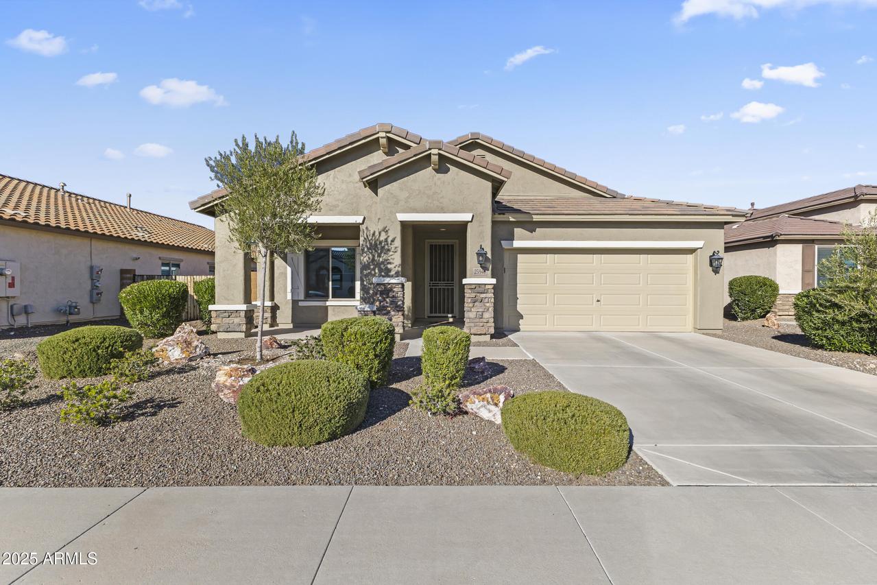 25940 W Oraibi Dr., Buckeye, AZ 85396