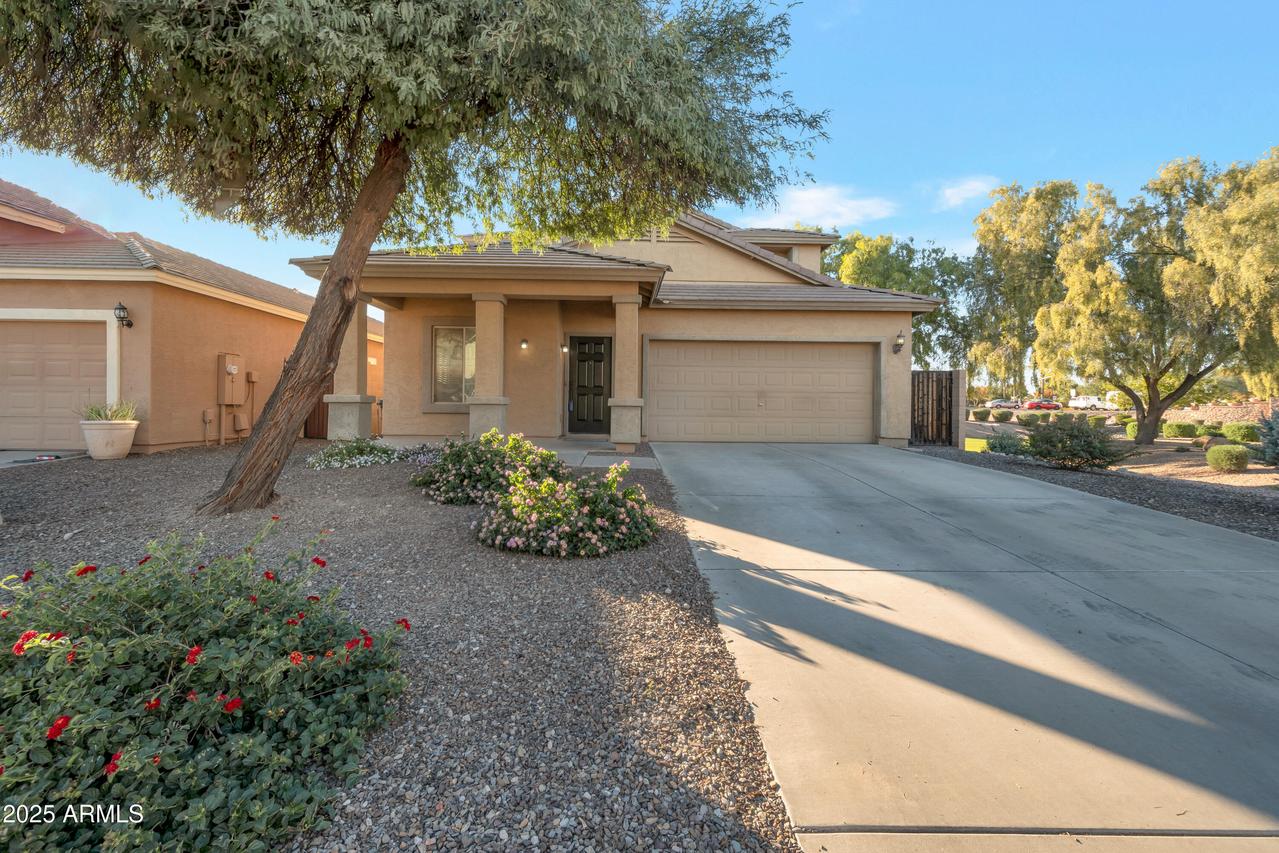 41344 N Salix Dr., San Tan Valley, AZ 85140
