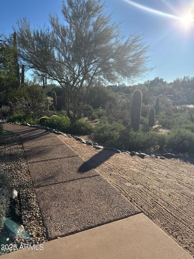 7330 E Mary Sharon Dr., Scottsdale, AZ 85266