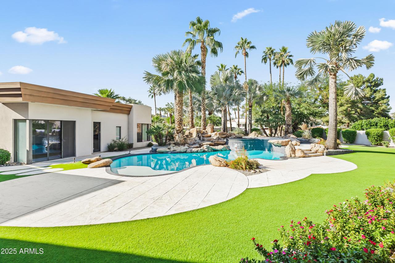 7140 E Bluebird Ln., Paradise Valley, AZ 85253