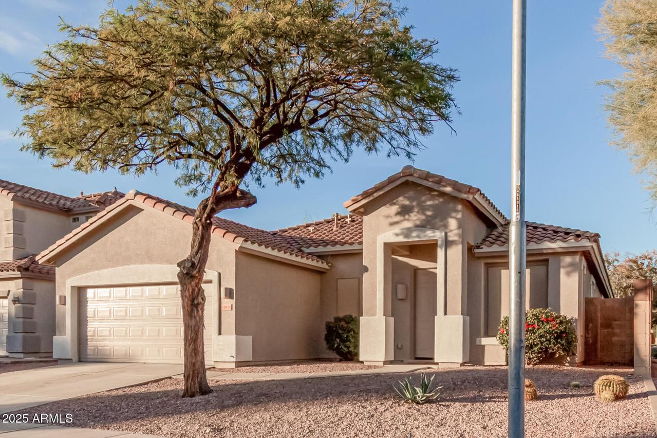 16818 W Tonbridge St., Surprise, AZ 85374