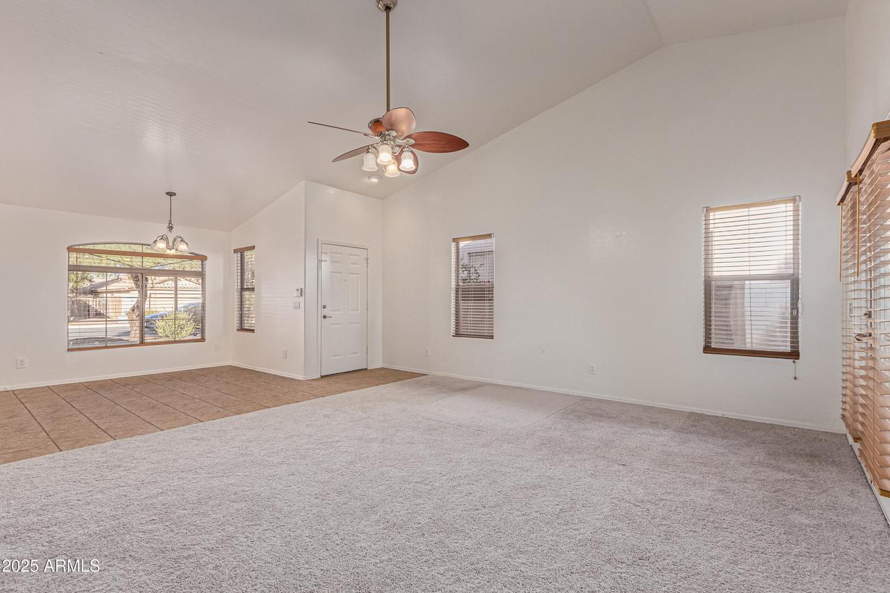 11413 W Locust Ln., Avondale, AZ 85323