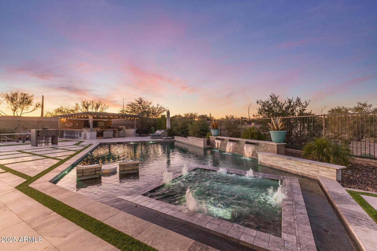 11658 W Montansoro Ln., Peoria, AZ 85383