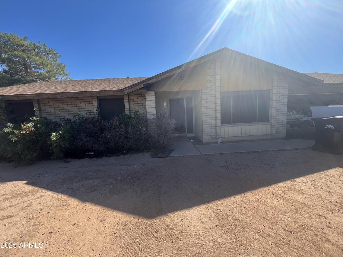 709 N Linden Cir., Mesa, AZ 85203