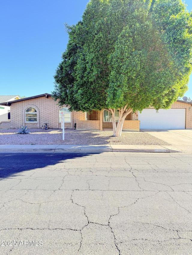 2945 S Las Palmas, Mesa, AZ 85202