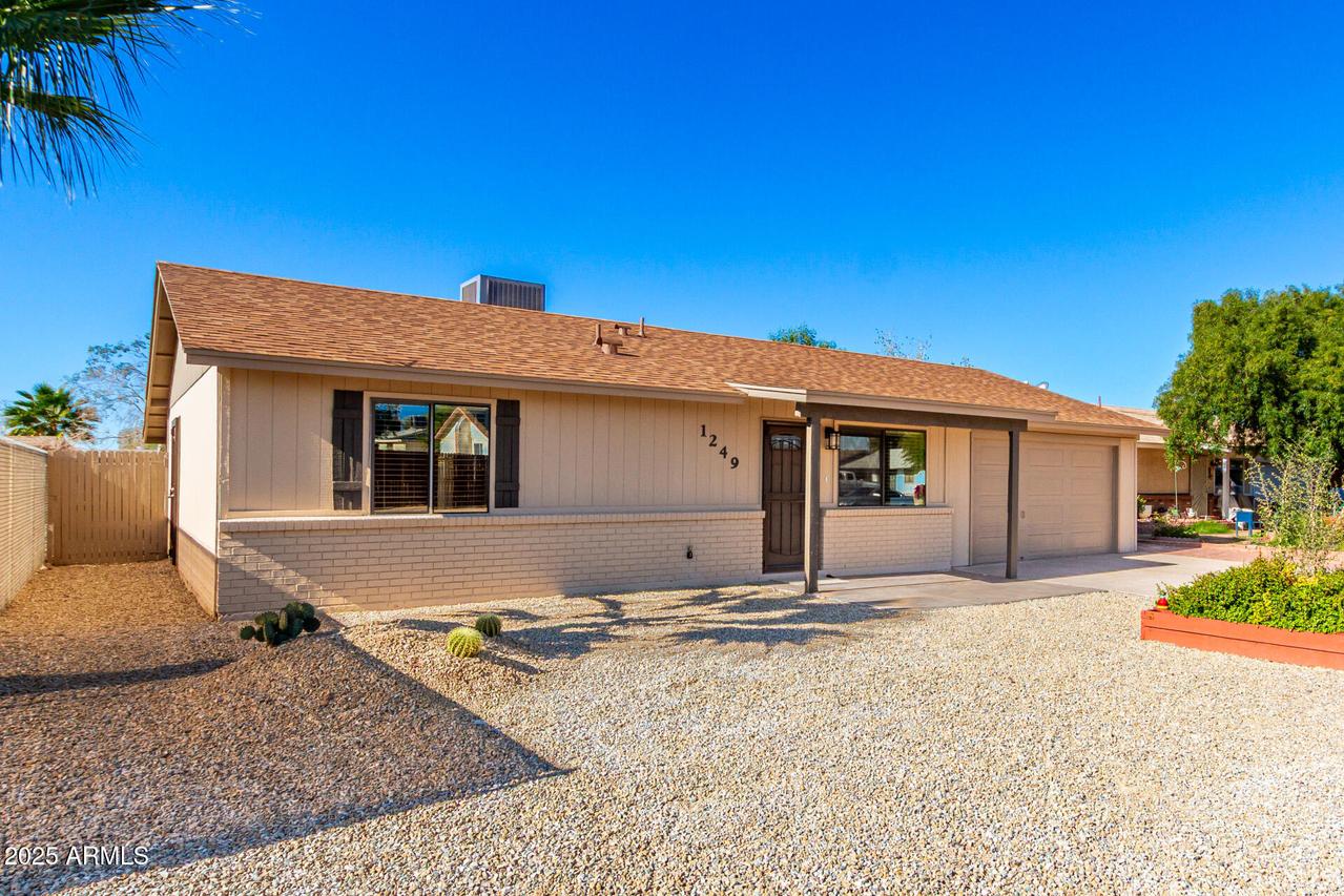 1249 S 78th Pl., Mesa, AZ 85209