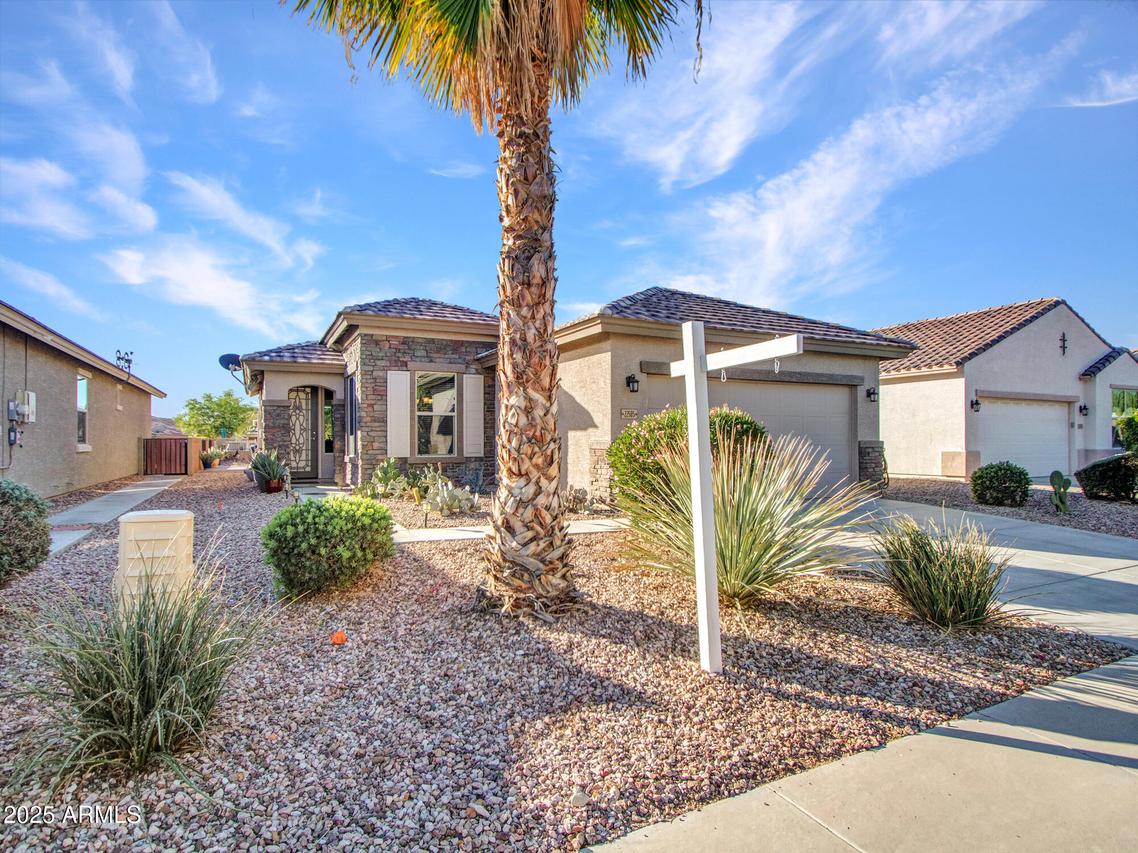 22585 W Moonlight Path, Buckeye, AZ 85326