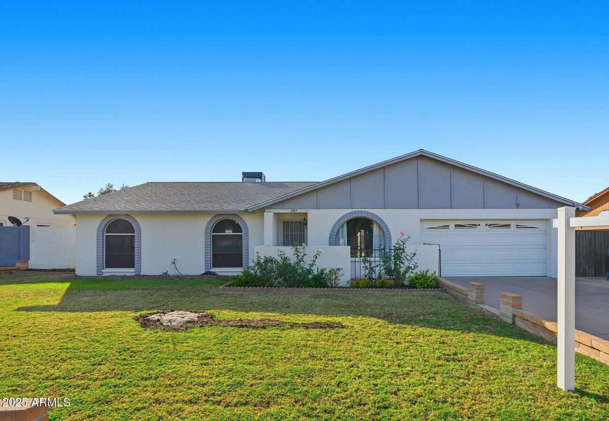 3747 W Campo Bello Dr., Glendale, AZ 85308