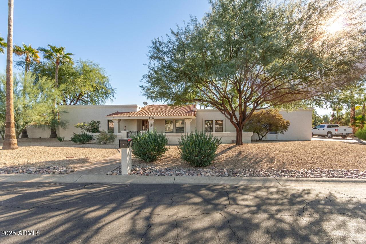6739 E Hearn Rd., Scottsdale, AZ 85254