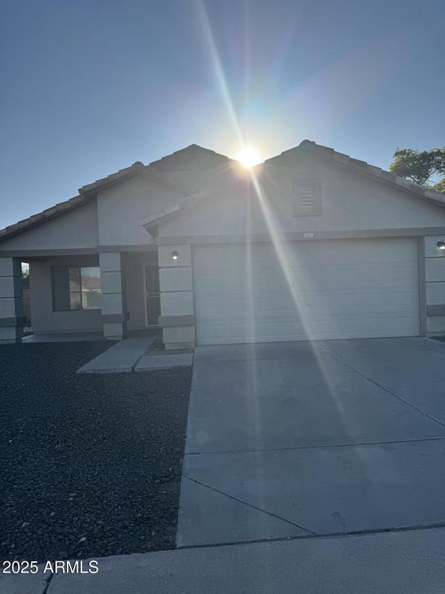 6625 W Chickasaw St., Phoenix, AZ 85043