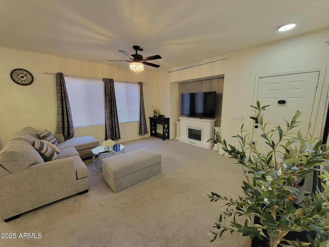 7514 S 14th St., Phoenix, AZ 85042