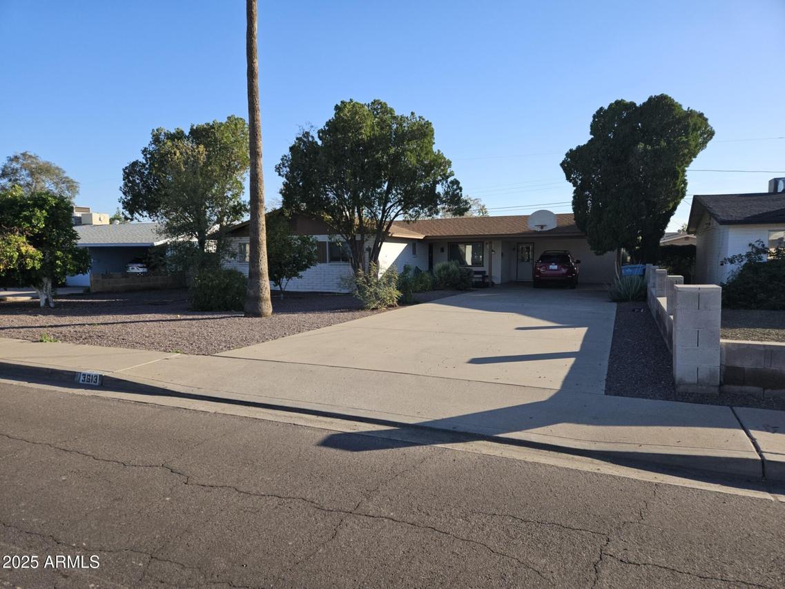 3613 W Missouri Ave., Phoenix, AZ 85019
