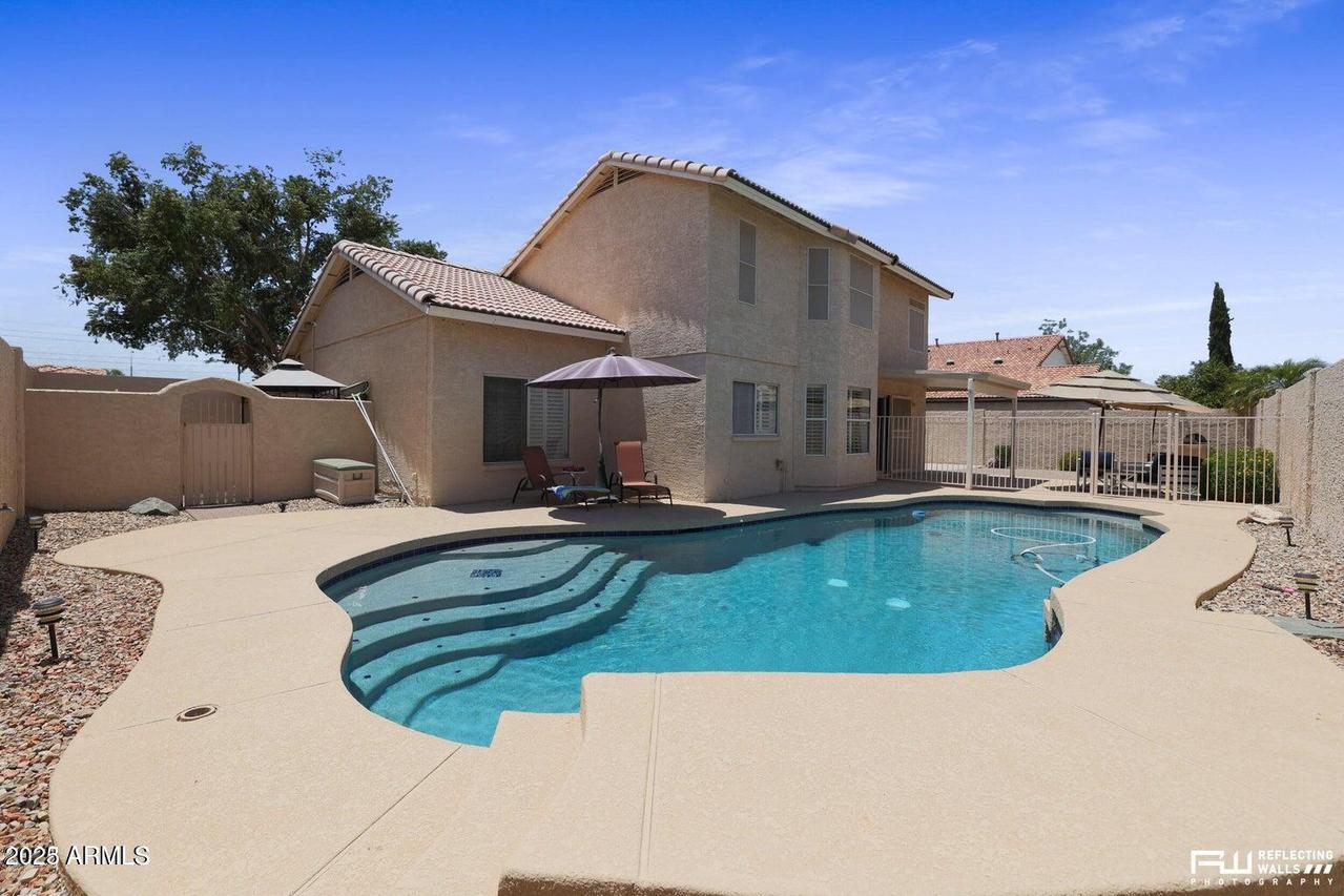 8742 W Wethersfield Rd., Peoria, AZ 85381