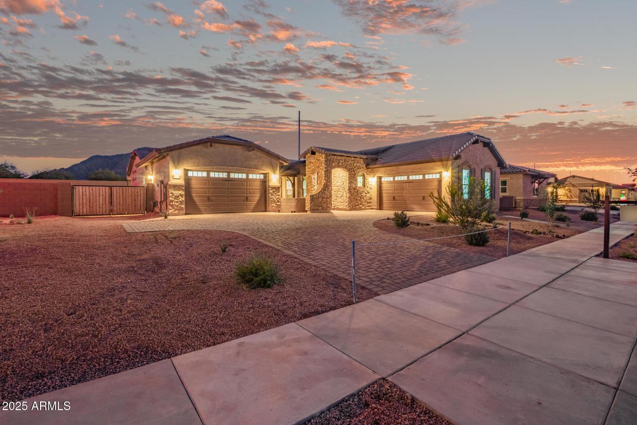 21149 E Diana Way, Queen Creek, AZ 85142