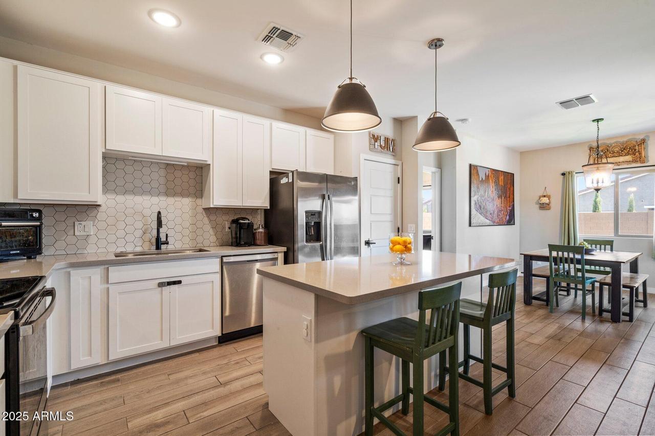 2753 E Fossil Ridge Rd., Phoenix, AZ 85050