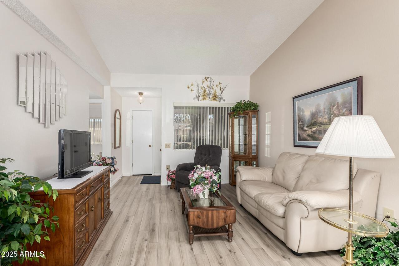 13273 W Bolero Dr., Sun City West, AZ 85375