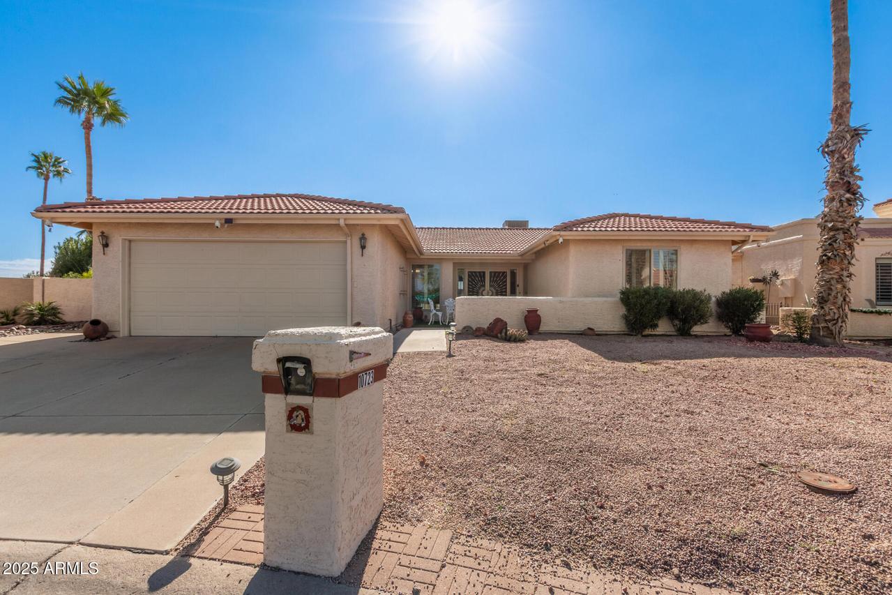 10723 E Navajo Pl., Sun Lakes, AZ 85248