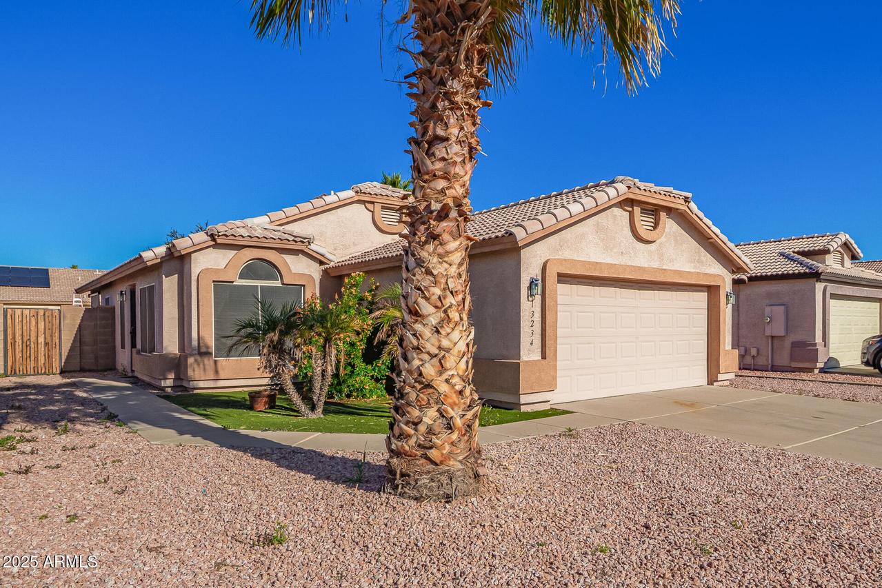 13234 W Saguaro Ln., Surprise, AZ 85374