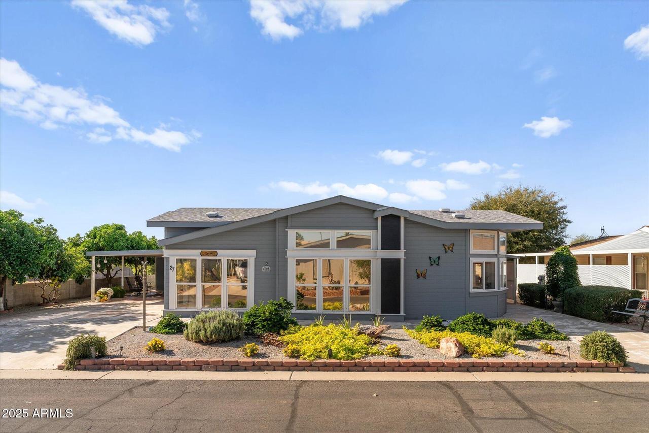 3700 S Tomahawk Rd #26 & 27, Apache Junction, AZ 85119