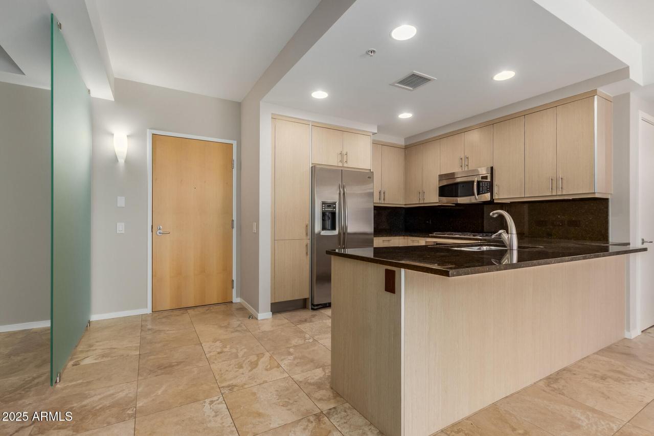 7117 E Rancho Vista Dr. #5007, Scottsdale, AZ 85251