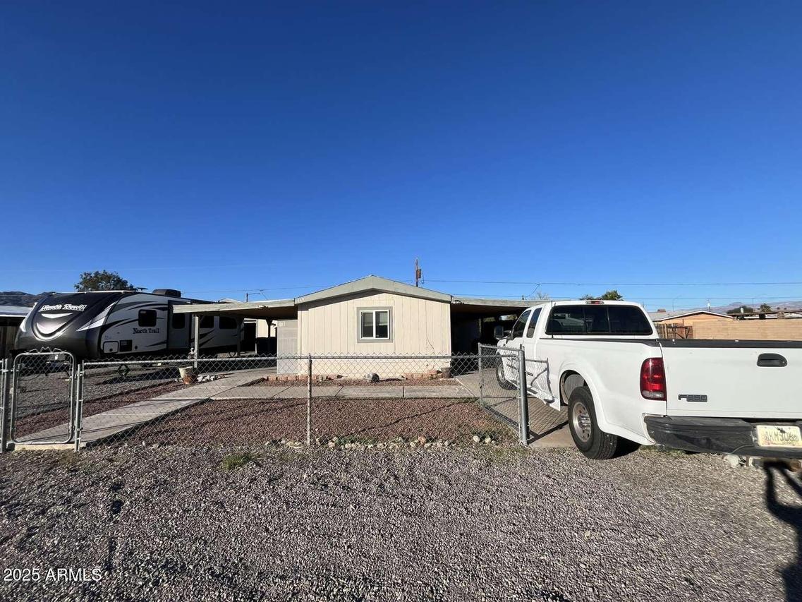 649 Mimosa Tr., Bullhead City, AZ 86442