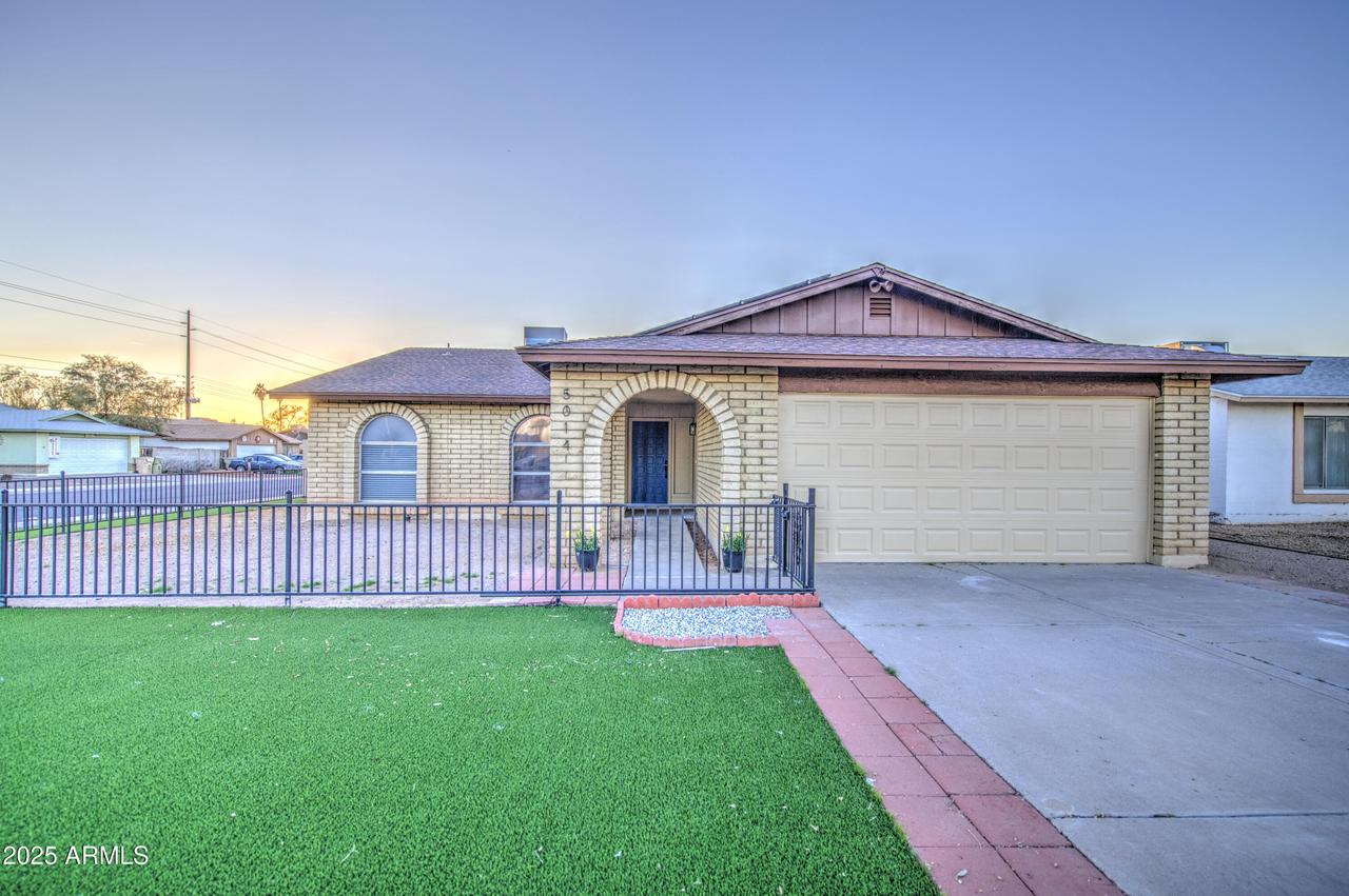 5014 N 69th Ave., Glendale, AZ 85303