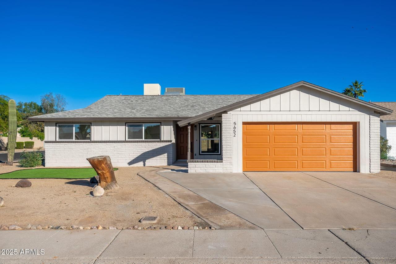 5652 W Brown St., Glendale, AZ 85302