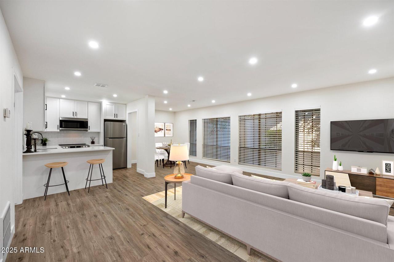 5217 N 24th St. #104, Phoenix, AZ 85016
