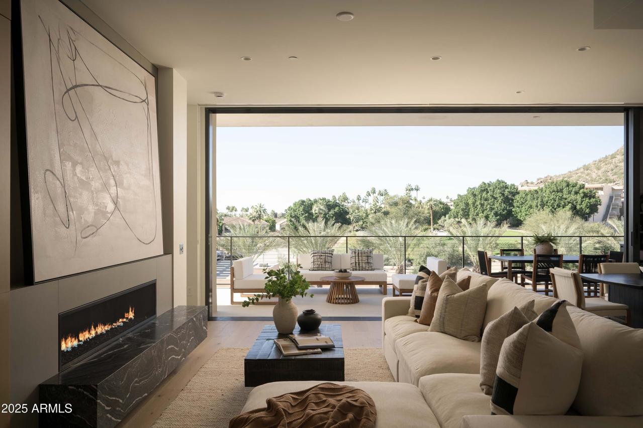 4849 N Camelback Ridge Dr. #A309, Scottsdale, AZ 85251