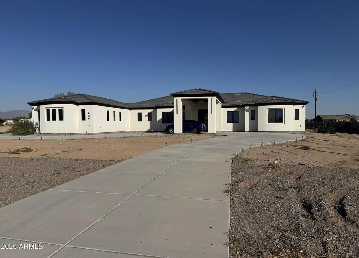 629 N Bruner Rd., Buckeye, AZ 85396