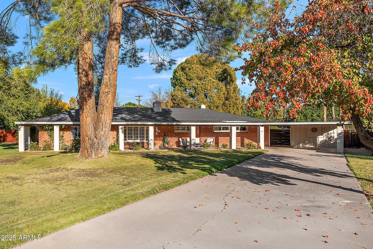 8051 N 14th Ave., Phoenix, AZ 85021