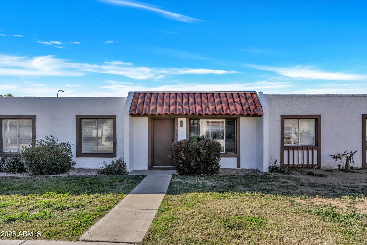 6605 N 46th Ln., Glendale, AZ 85301
