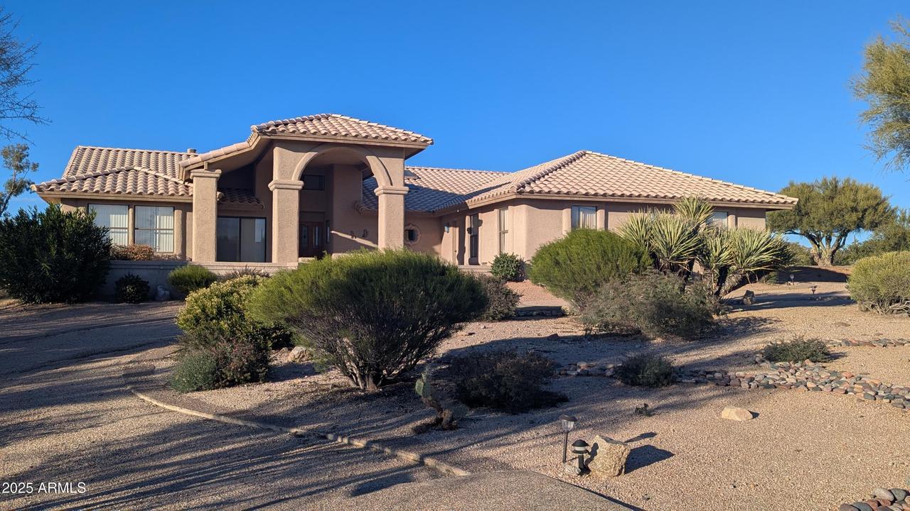 9520 E Romping Rd., Carefree, AZ 85377