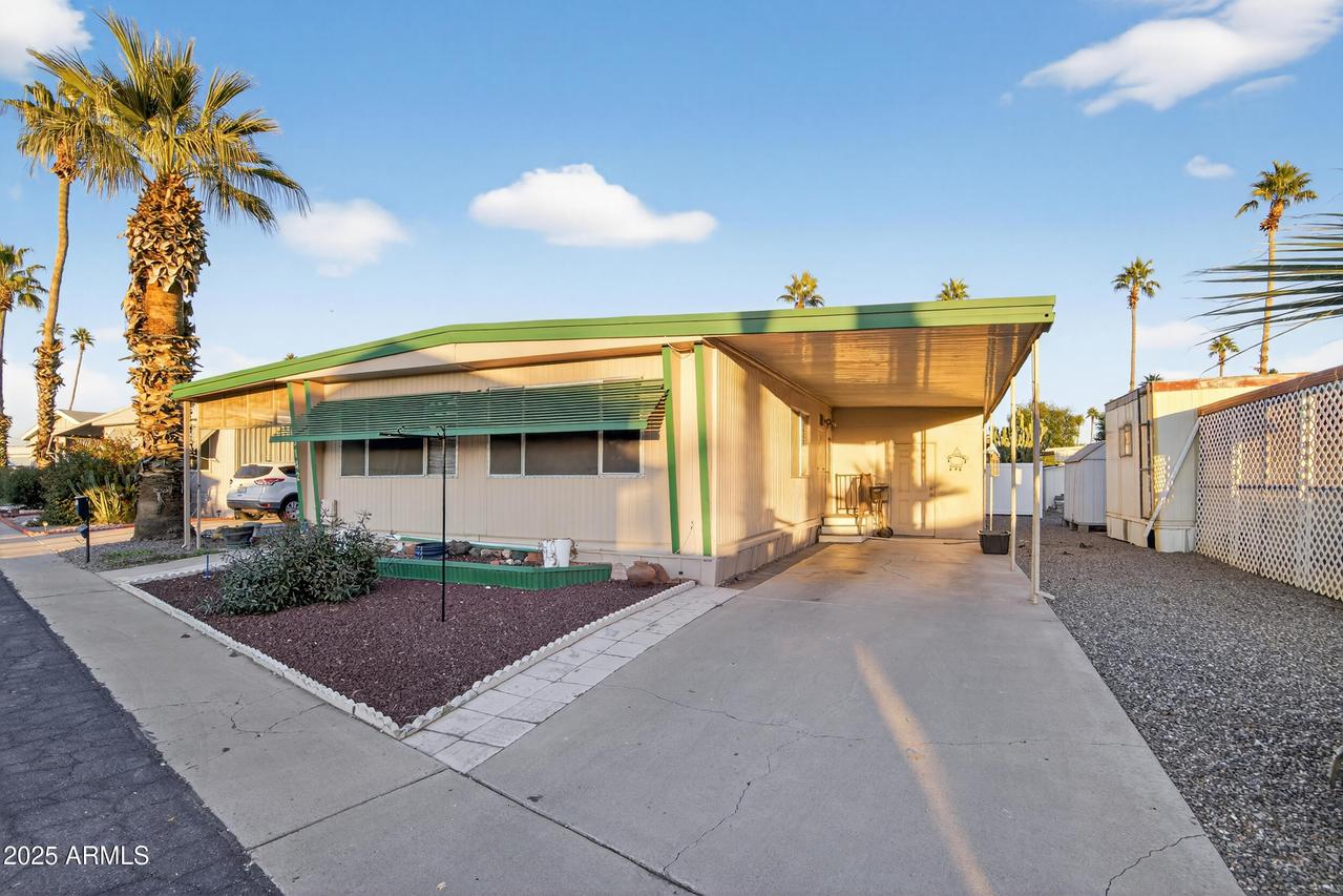 7300 N 51st Ave. #G142, Glendale, AZ 85301